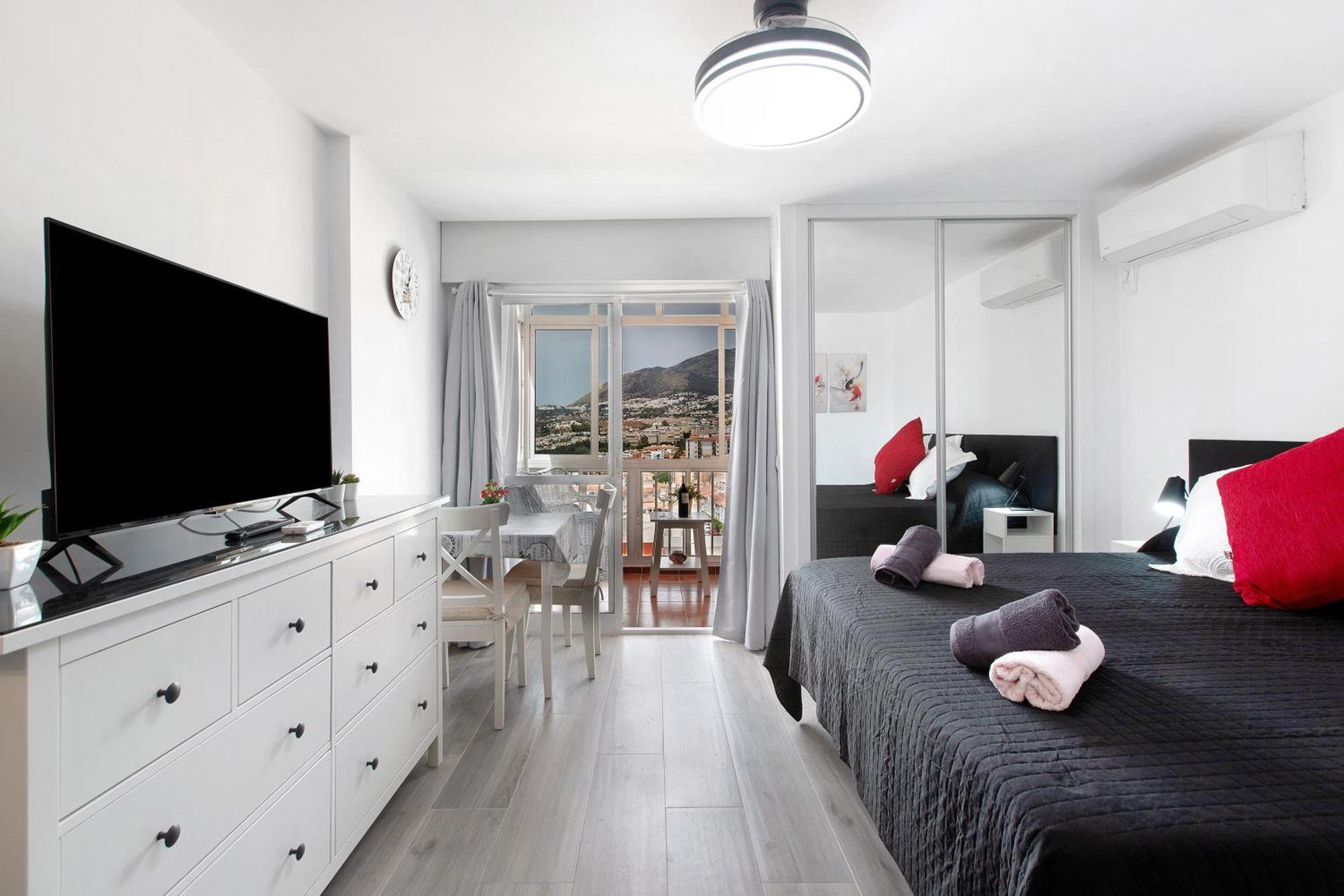Apartamento Agata 2024 Benalmádena Eksteriør billede