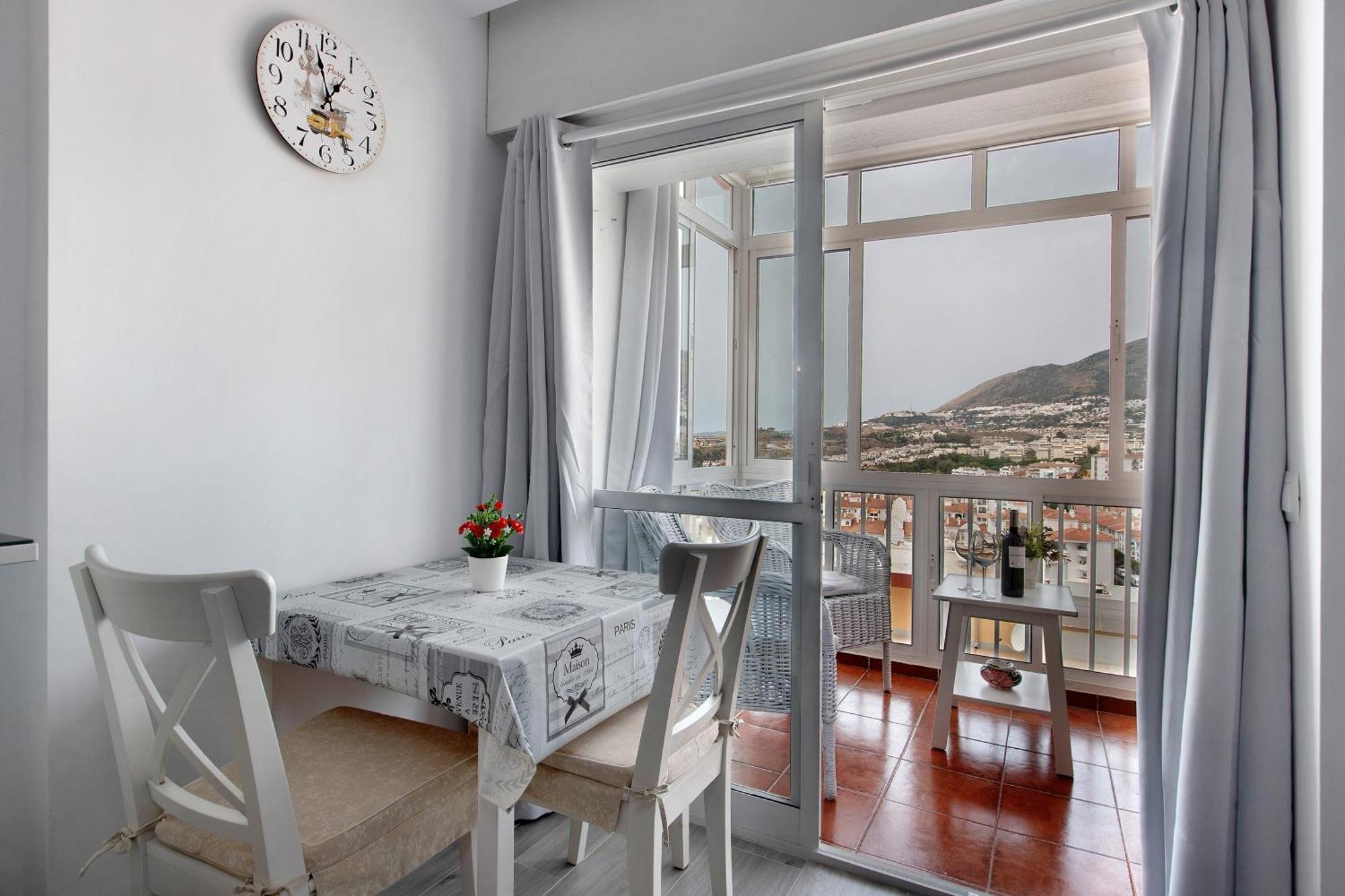 Apartamento Agata 2024 Benalmádena Eksteriør billede